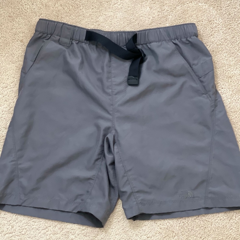 North Face Shorts! Lightly worn